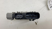 ⭕ 12-20 Model S MS Left or Right Cooling Fan Relay Control Module 82821-20280
