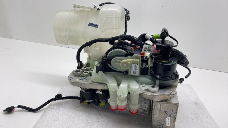 150685900D 2021-2024 Tesla Model S Super Beam Thermal Supermanifold Coolant Pump Reservoir