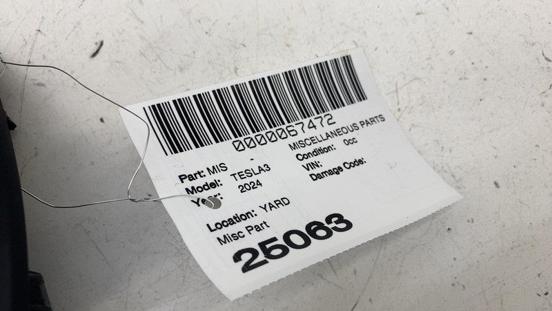 ⭕ 2024-2025 Tesla Model 3 Front Left Instrument Panel Dash End Cap 171