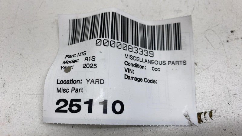 PT00003702 ⭕ 2022-2025 Rivian R1S Pair of Door Lock Latch Striker Hook w/ Screws PT00003702