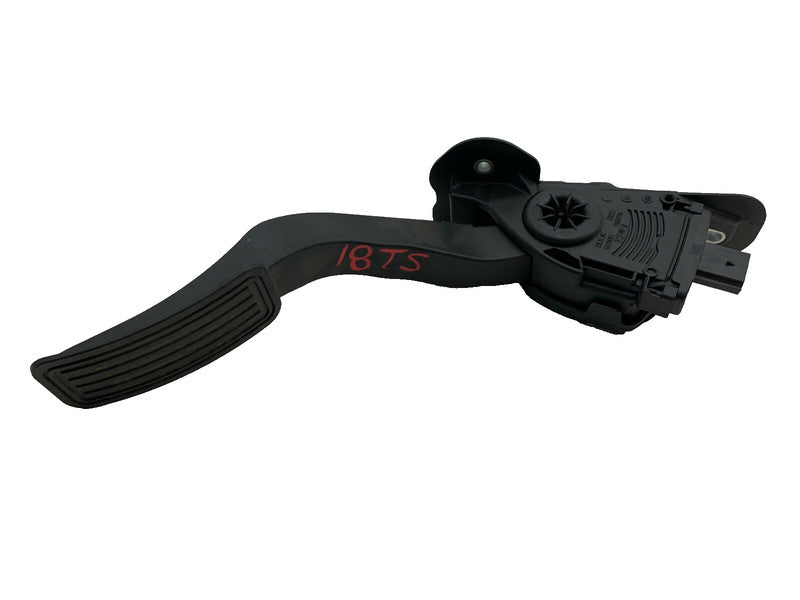 ⭕ 2016-2020 Tesla Model S Accelerator Throttle Pedal Assembly OEM BE5C