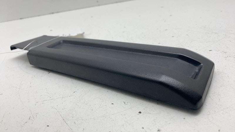 55397091AC ⭕ 07-18 Jeep Wrangler Rear Tailgate Liftgate Lower Hinge Cover Trim 55397091AC