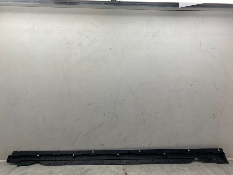 ⭕ 2020-2024 Tesla Model Y Right Skirt Rocker Molding Panel Carrier Bracket OEM