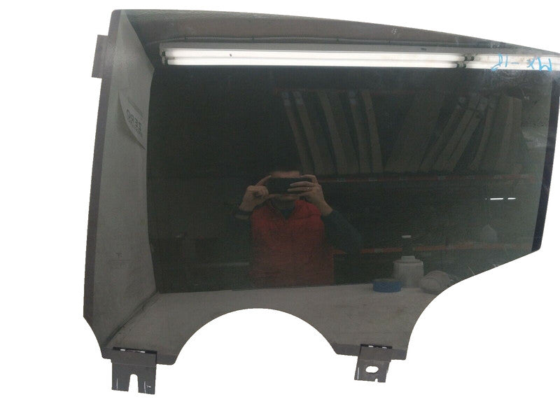E9 43R-004553 ⭕ 2016-2020 Tesla Model X MX Rear Driver Side Door Window Glass Left 43R-004553