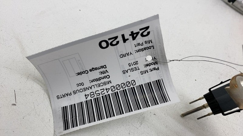 103018210E ⭕ 12-15 Tesla Model S GEN2 Rear HV Junction Box to GEN1 Charge Port 1030182-10-E