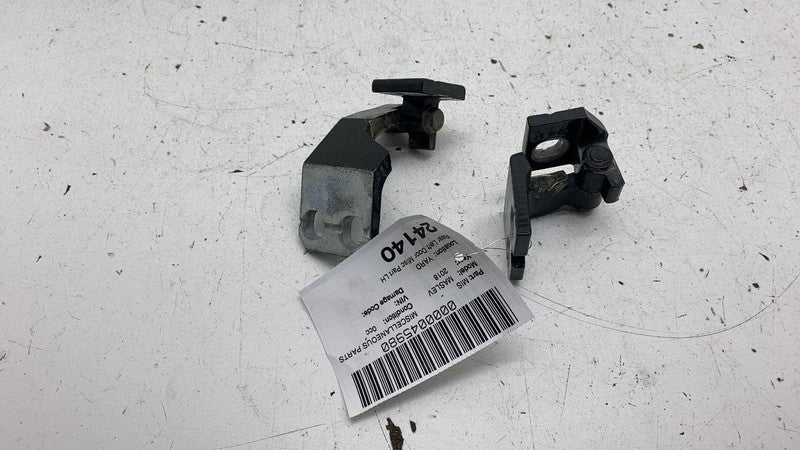 A048903 ⭕2017-2020 Maserati Levante Rear Driver Side Upper & Lower Door Hinge Black Left
