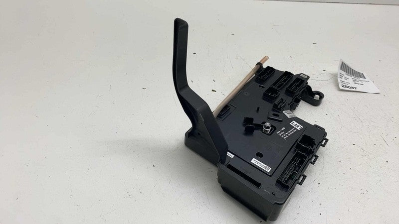 ⭕ 17-20 Model 3 Left Low Voltage Controller Body Control Module LH 107