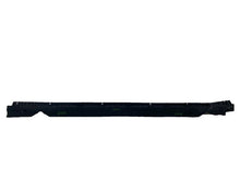 ⭕ 20-23 Model Y Right Skirt Rocker Molding Panel Carrier Bracket RH 1497745-00-B