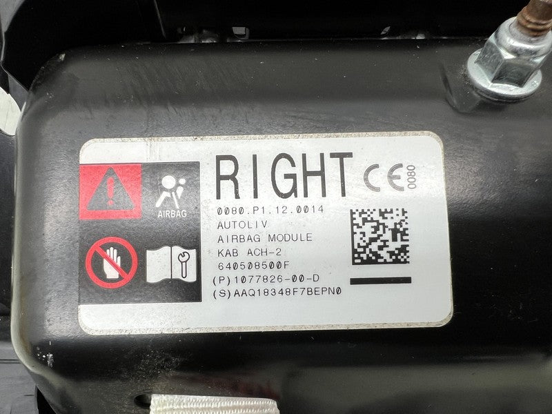 1077826-00-D ❇️17-23 Tesla Model Y 3 Right Knee Airbag Passenger Safety Module RH OEM 1077826