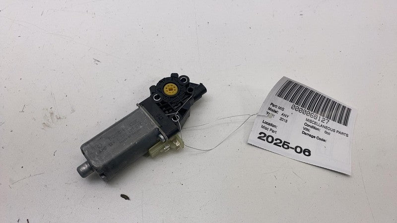 0390207072 ⭕ 18-19 Porsche Cayenne Front Driver Side Seat Adjustment Motor Left 390207072