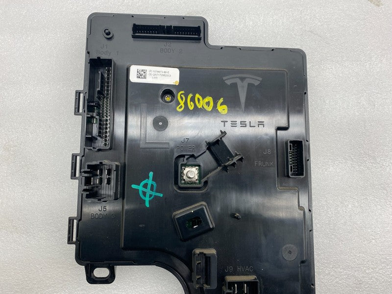 107867386E ⭕ 2017-2023 Tesla Model 3 Low Voltage Body Controller Module Left 1078673-86-E
