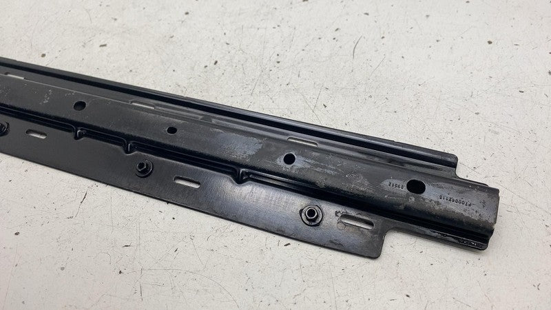 ⭕ 2022 Rivian EDV-700 Amazon Van Mounting Bracket Mount Rail Assembly 