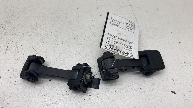 ⭕ 2007-2017 Jeep Wrangler Front Hood Catch Lock Latch Hold Down Assy S
