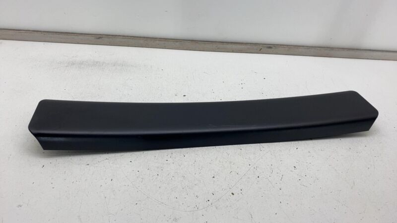 100820300B 2012-2015 Tesla Model S Panoramic Roof Middle Bow Headliner Cover Assembly Black