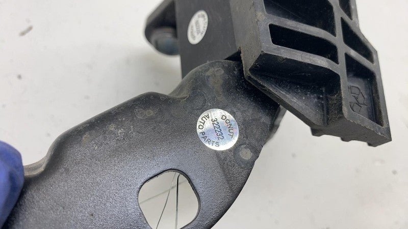 ⭕2022 Mercedes Benz EQS450+ Rear Passenger Side Bumper Bracket Right A