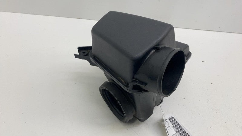 33357C ⭕ 2017-2024 Chrysler Pacifica Air Cleaner Intake Inlet Resonator Box OEM 33357C