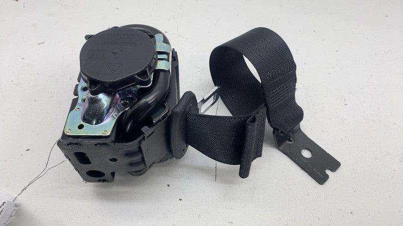 ⭕ 20-24 Model Y MY Rear Left or Right 2nd Row Seat Belt & Retractor 16