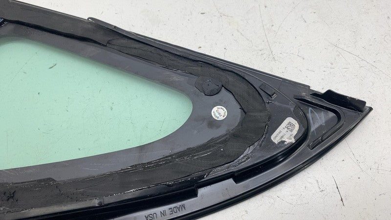 1915484-40-C ⭕24-25 Model 3 Rear Passenger Side Quarter Fixed Window Glass Right 1915484-40-C