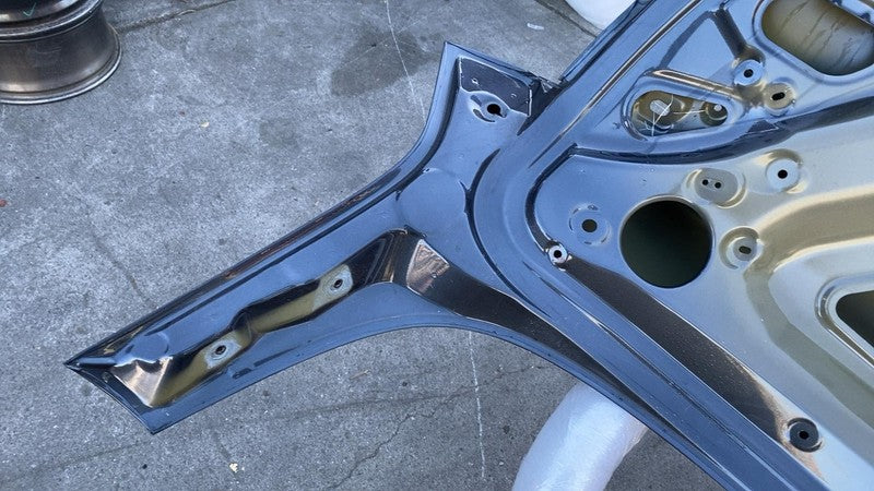 2017-2020 Tesla Model 3 M3 Rear Trunk Tailgate Liftgate Decklid Shell Panel Assy