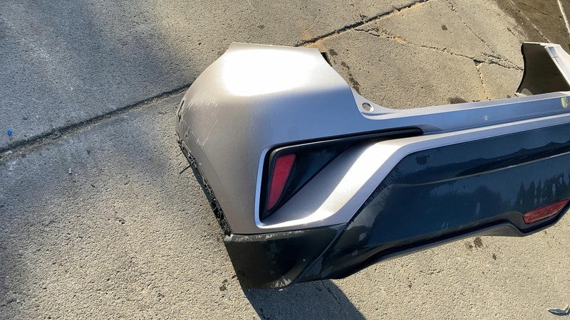 ⭕2018-2022 Toyota C-HR Rear Bumper Cover w/ Reflector Light Lamp Assem