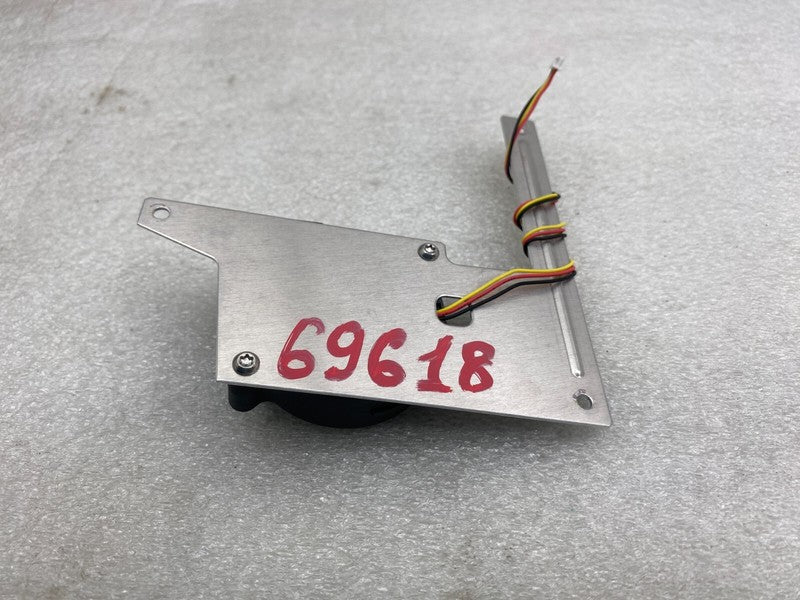 106458000B ⭕12-20 Model S X Media Control Unit Cooling Fan Blower & Bracket 5V 1064580-00-B