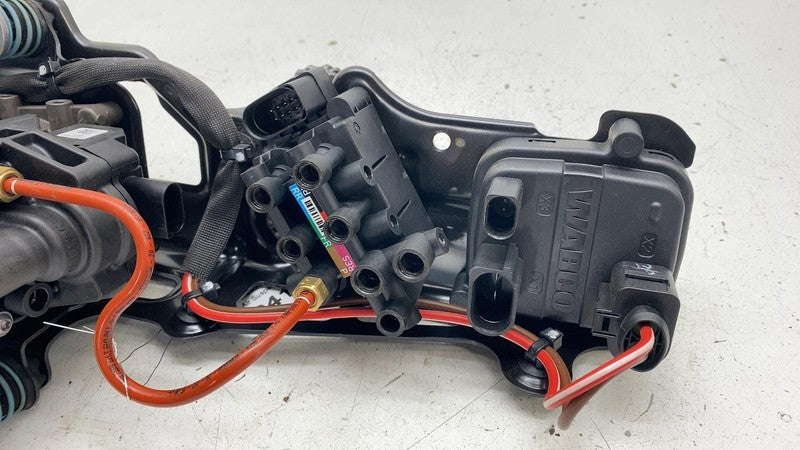 4KE616114D ⭕ 19-23 Audi e-Tron Air Ride Suspension Compressor Pump w/ Insulator 4KE616114D