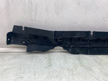 ⭕ 20-23 Model Y Right Skirt Rocker Molding Panel Carrier Bracket RH 1497745-00-B
