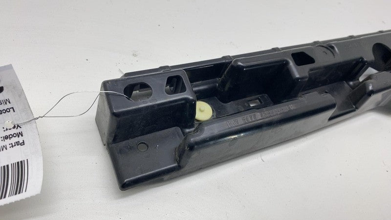 ⭕ 2018-2022 BMW 530e Front Left Skirt Rocker Molding Panel Support Mou