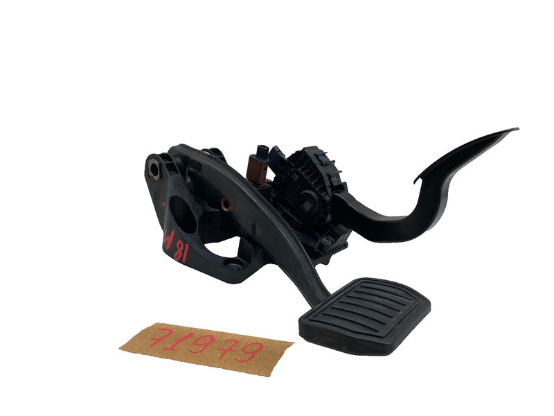 104469100D ⭕ 2017-2023 Model 3 Accelerator and Brake Foot Pedal w/ Switch Base 1044691-00-D