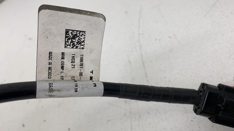 ⭕ 2020-2024 Tesla Model Y Rear Left Caliper w/ Brake Line Hose BASE 10