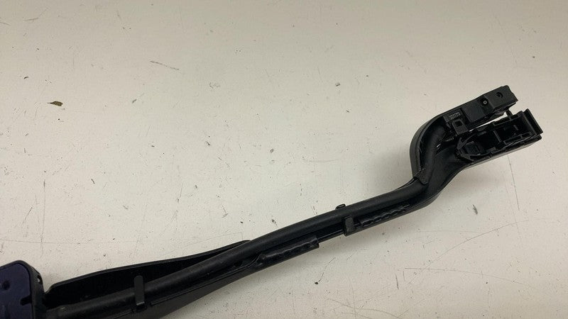 ⭕ 21-23 Polestar 2 Front Passenger Windshield Wiper Arm & Blade Right 