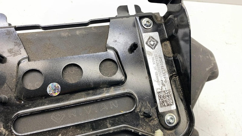 PT00062425C ⭕25 Rivian R1S Air Suspension Compressor Insulator Cover w/ Bracket PT00062425-C