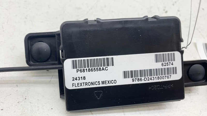 68186558AC ⭕ 17-25 Chrysler Pacifica Antenna Remote Start & Keyless Entry Module 68186558AC