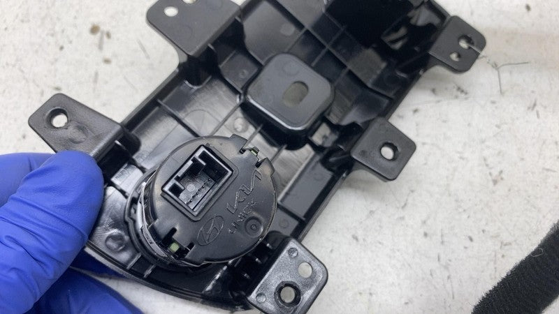 96123CV010 2022-2024 Kia EV6 Front Dashboard Center USB Type C Charging Port Power Outlet