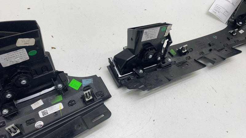 1042772-11-C ⭕16-20 Model X SET of Dash A/C Air Vent Outlet Dashboard Trim Panel 1042772-11-C