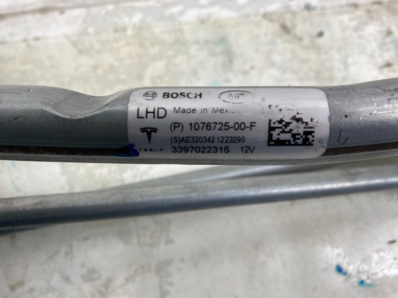 107672500F ⭕ 2019-2023 Tesla Model 3 M3 Front Windshield Wiper Linkage & Motor 1076725-00-F