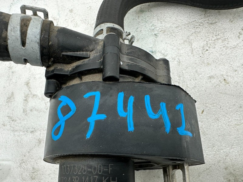 103732800F ⭕ 16-20 Tesla Model X Cooling System Auxiliary Coolant Water Pump 1037328-00-F