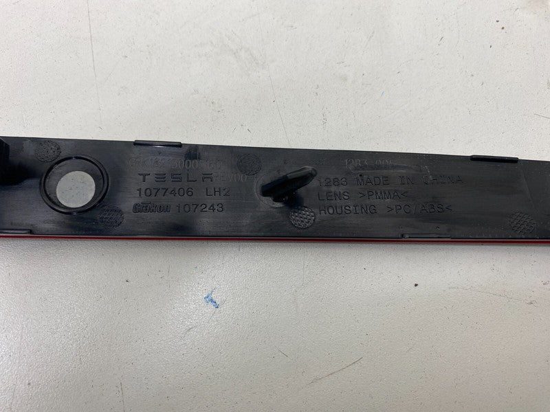 ⭕ 17-23 Tesla Model 3 Rear Driver Side Bumper Light Reflector Lamp Lef