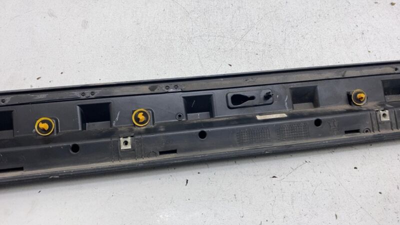 670035236 ⭕17-20 Maserati Levante Front Driver Side Door Lower Molding Trim Left 670035236