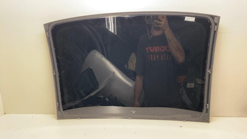 ⭕ 24-25 Model 3 Front Middle Panoramic Sun Moon Roof Window Glass 1587