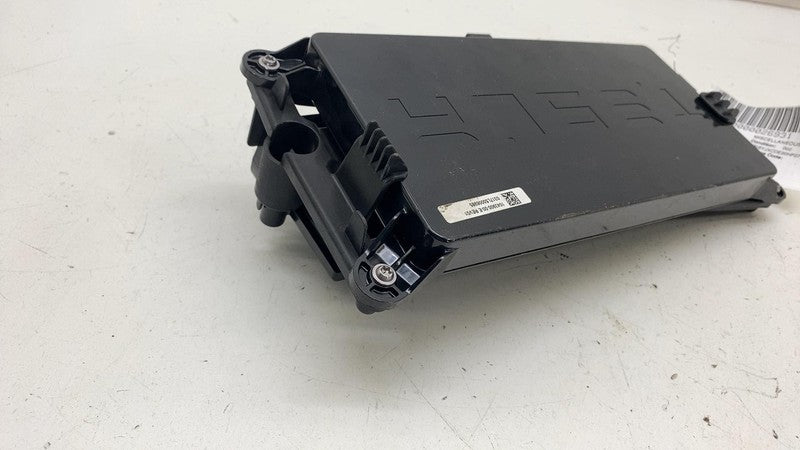 104390000E ⭕16-20 Model X Rear Body Chassis Control Module BCM TSTD w/ Bracket 1043900-00-E
