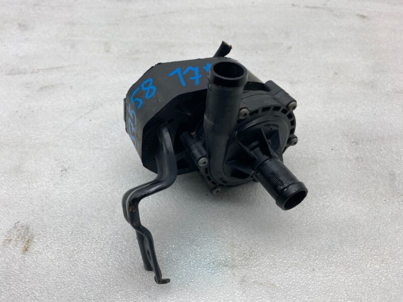 2016-2021 Tesla Model S MS Auxiliary Coolant Water Pump Assembly 105723500F Used