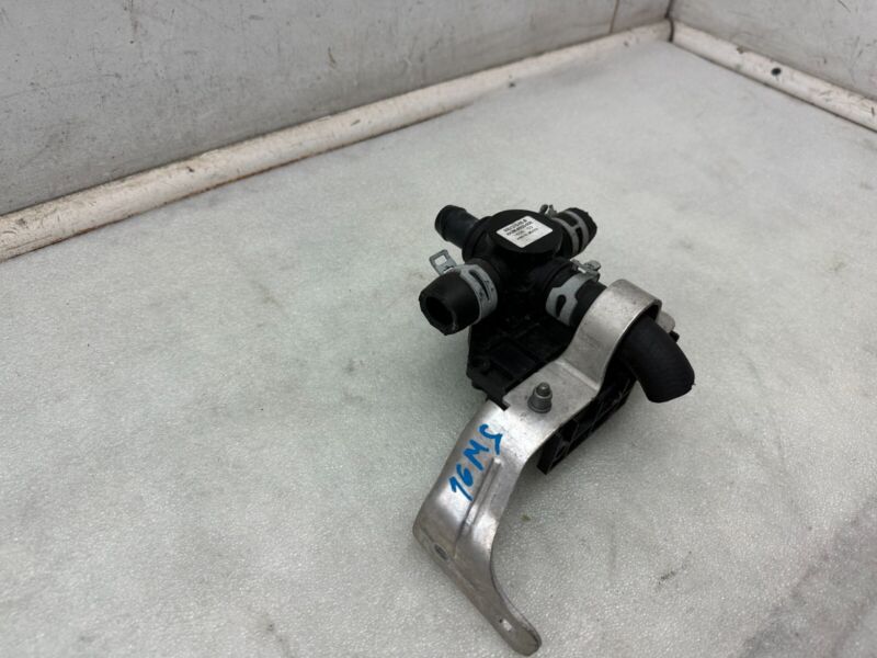 2012-2020 Tesla Model S Coolant Pump Cooling Valve Actuator 4-Way 6007370-00-B