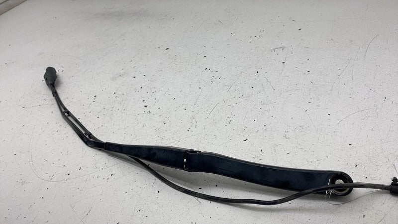 ⭕ 17-23 Tesla Model 3 Front Windshield Wiper Arm Right (No Blade) 1621