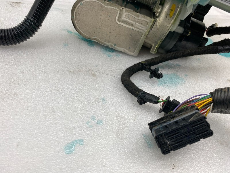 152300700F ⭕20-23 Tesla Model 3 Supermanifold Refrigerant Chiller w/ Reservoir 1549902-00-C