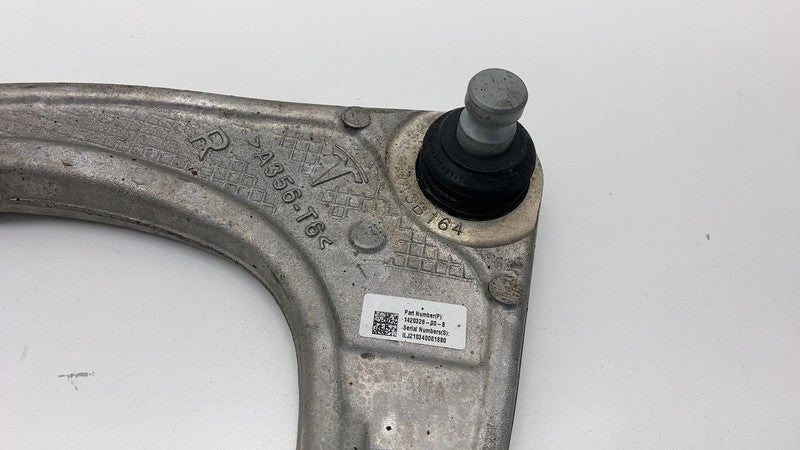 142032600B 2021-2024 Tesla Model S Front Passenger Right Suspension Upper Control Arm AWD