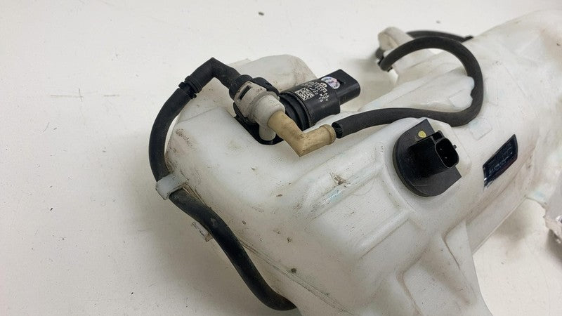 68229314AC ⭕ 2017-2024 Chrysler Pacifica Windshield Washer Bottle Reservoir Tank 68229314AC