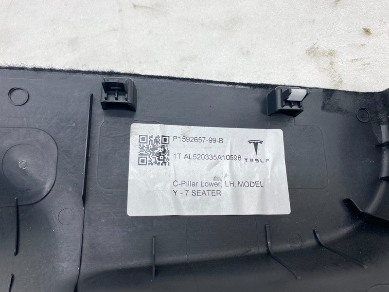 1592657 99 B ⭕2020-2023 Tesla Model Y Rear Driver Side C-Pillar Lower Trim Cover 1592657-99-B