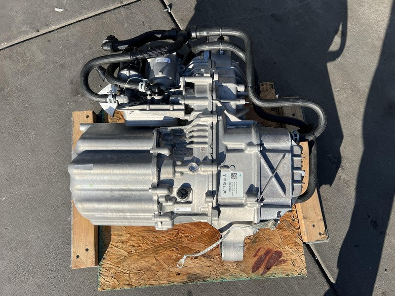 ⭕ 2020 2021 Tesla Tesla Model S X Rear Drive Unit Electric Motor 10370
