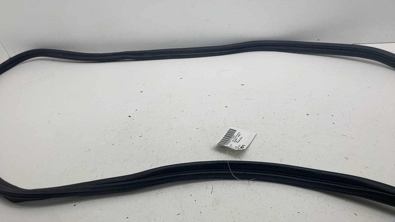 ⭕ 2014-2017 Land Range Rover Sport Rear Liftgate Trunk  Weatherstrip R